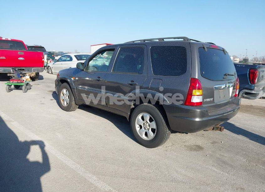 Photo 3 of 2004 Mazda Tribute LX V6 (VIN 4F2YZ04114KM13048)