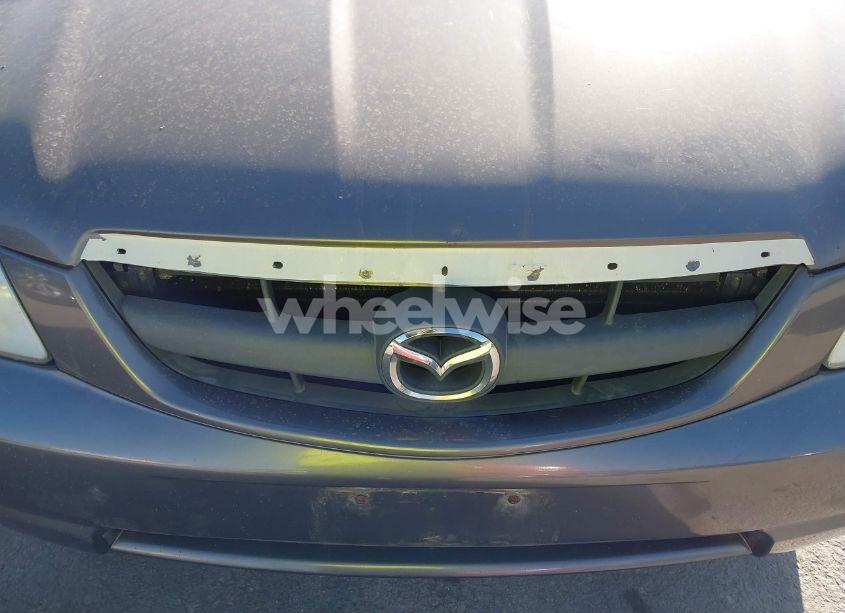 Photo 6 of 2004 Mazda Tribute LX V6 (VIN 4F2YZ04114KM13048)