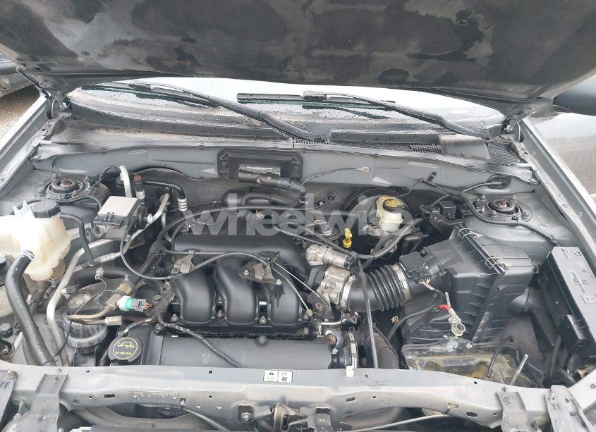 Photo 10 of 2004 Mazda Tribute LX V6 (VIN 4F2YZ04114KM22686)