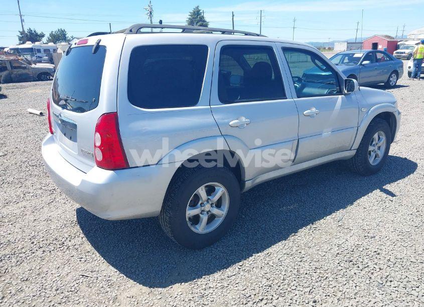 Photo 4 of 2005 Mazda Tribute S (VIN 4F2YZ04115KM45709)