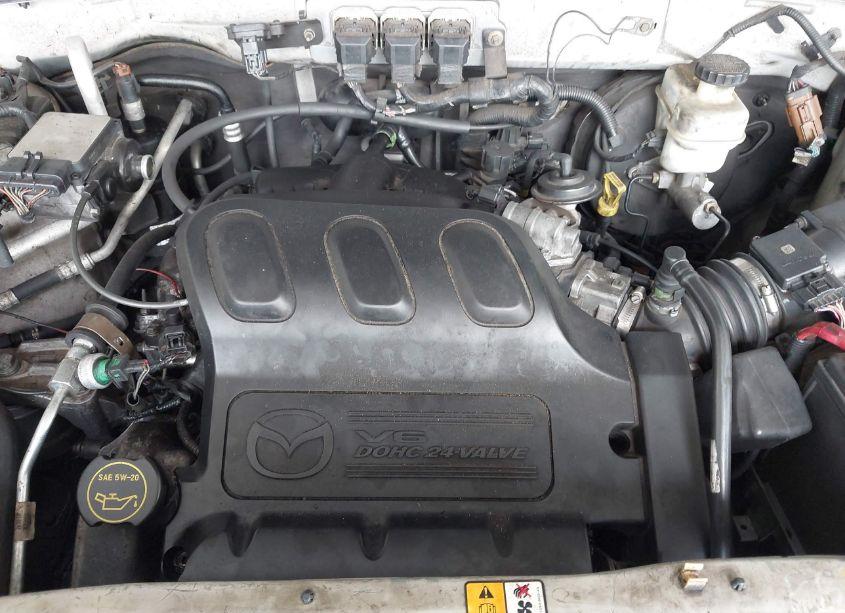 Photo 10 of 2005 Mazda Tribute S (VIN 4F2YZ04115KM65216)