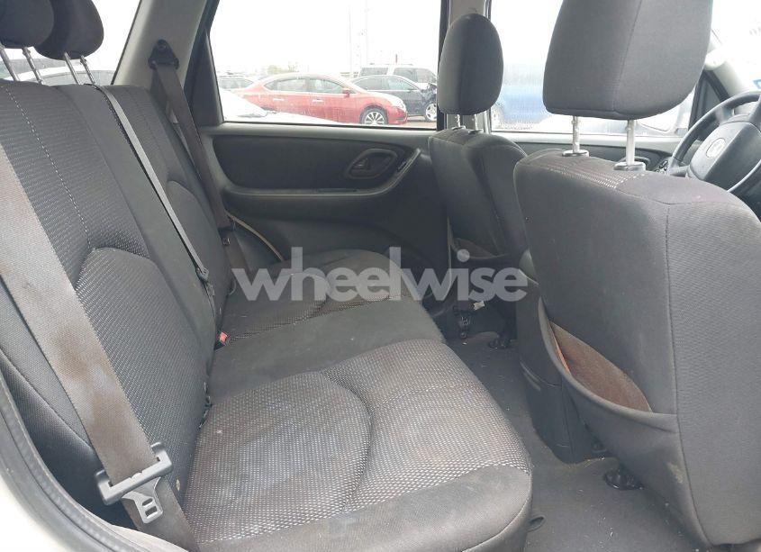 Photo 8 of 2005 Mazda Tribute S (VIN 4F2YZ04125KM17093)