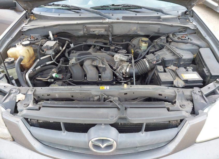 Photo 10 of 2004 Mazda Tribute LX V6 (VIN 4F2YZ04134KM03556)