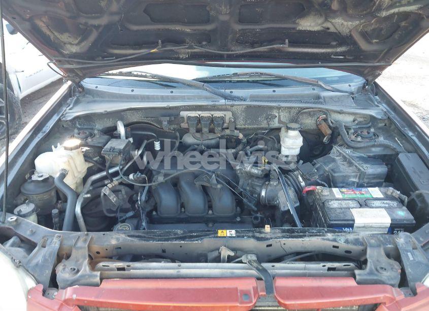 Photo 10 of 2005 Mazda Tribute S (VIN 4F2YZ04145KM60544)