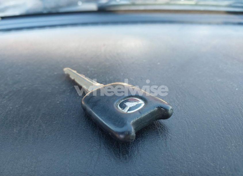 Photo 11 of 2005 Mazda Tribute S (VIN 4F2YZ04145KM60544)