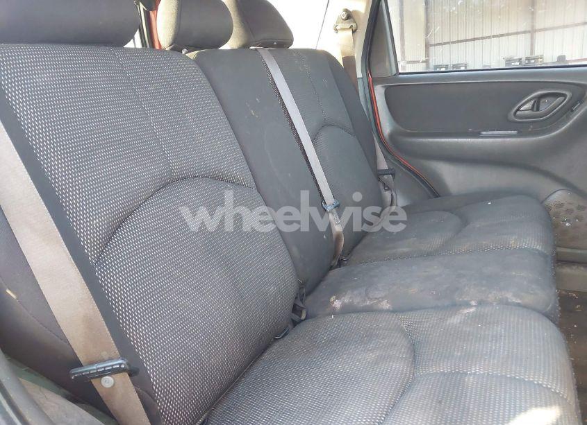 Photo 8 of 2005 Mazda Tribute S (VIN 4F2YZ04145KM60544)