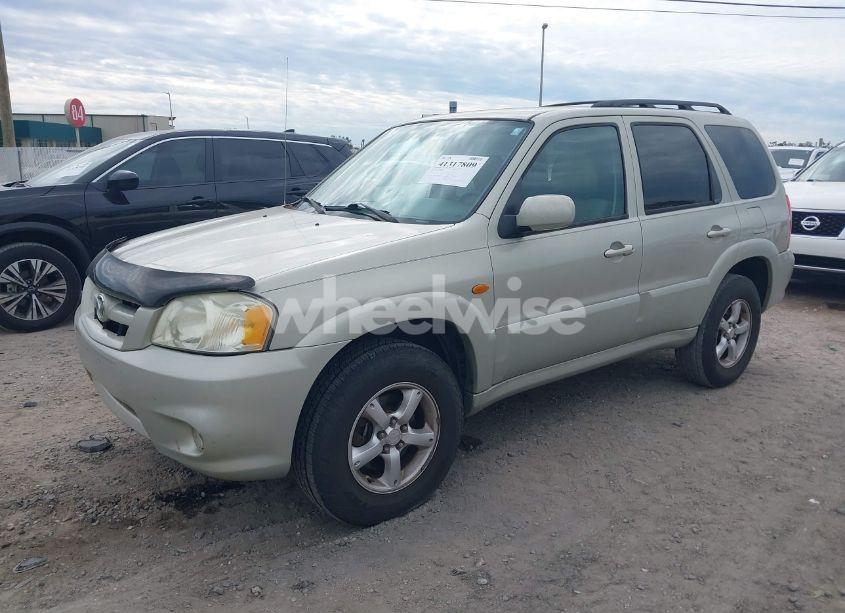 Photo 2 of 2005 Mazda Tribute S (VIN 4F2YZ04155KM08890)