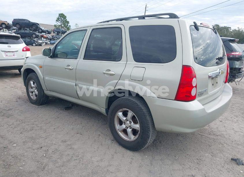 Photo 3 of 2005 Mazda Tribute S (VIN 4F2YZ04155KM08890)