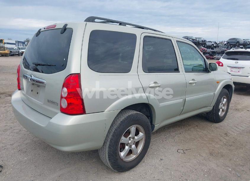 Photo 4 of 2005 Mazda Tribute S (VIN 4F2YZ04155KM08890)