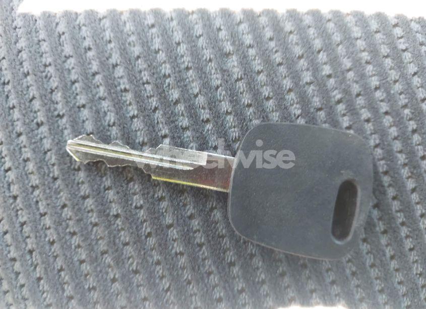 Photo 11 of 2003 Mazda Tribute LX V6 (VIN 4F2YZ04173KM54833)