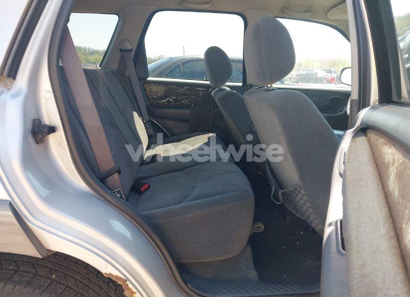 Photo 8 of 2003 Mazda Tribute LX V6 (VIN 4F2YZ04173KM54833)