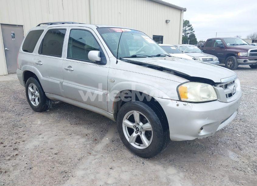 2005 Mazda Tribute S (VIN 4F2YZ04175KM56990) main photo