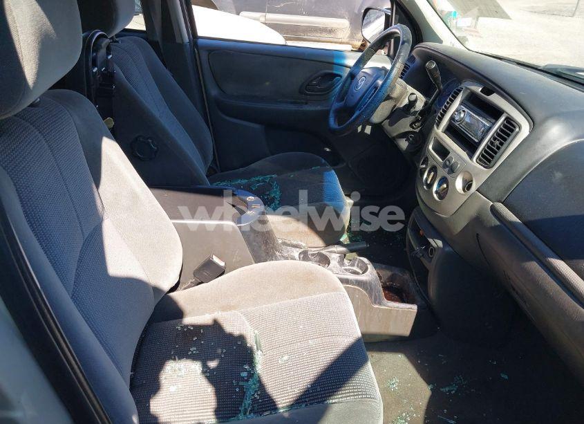 Photo 5 of 2004 Mazda Tribute LX V6 (VIN 4F2YZ041X4KM23352)