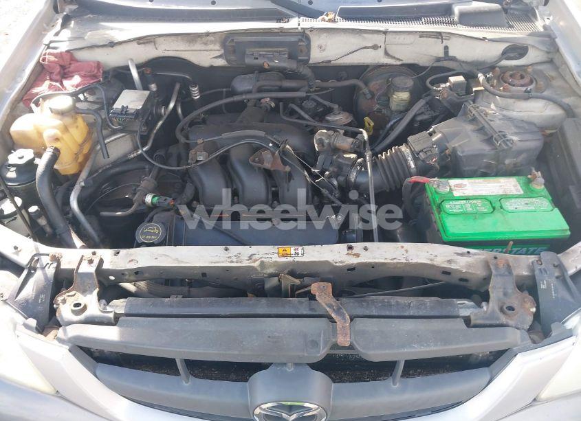 Photo 10 of 2004 Mazda Tribute LX V6 (VIN 4F2YZ94104KM31979)