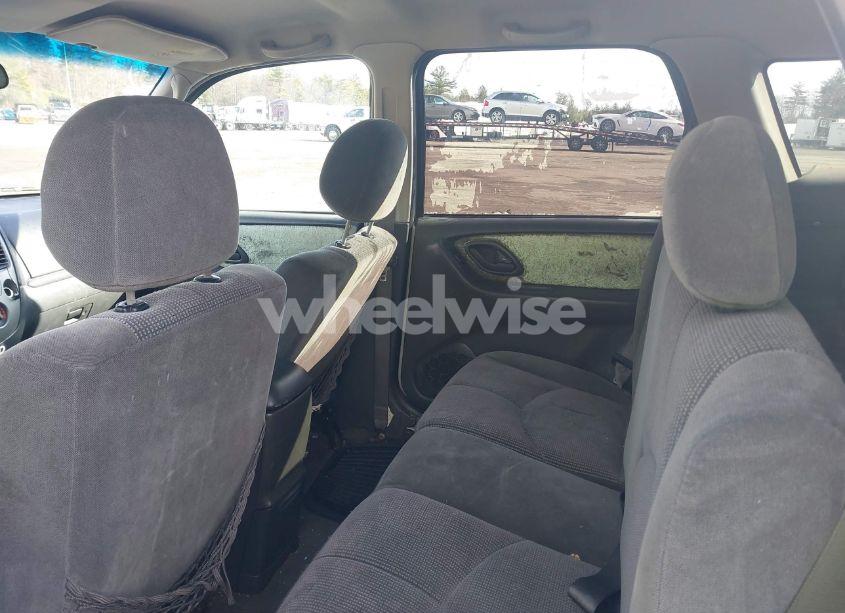 Photo 8 of 2004 Mazda Tribute LX V6 (VIN 4F2YZ94104KM31979)