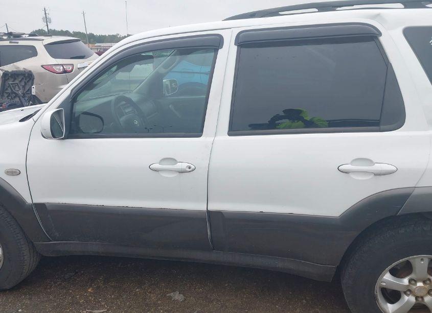 Photo 14 of 2005 Mazda Tribute S (VIN 4F2YZ94195KM44148)