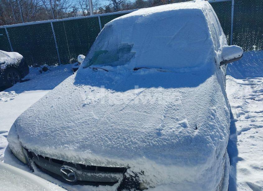 Photo 10 of 2003 Mazda Tribute LX V6 (VIN 4F2YZ941X3KM49680)