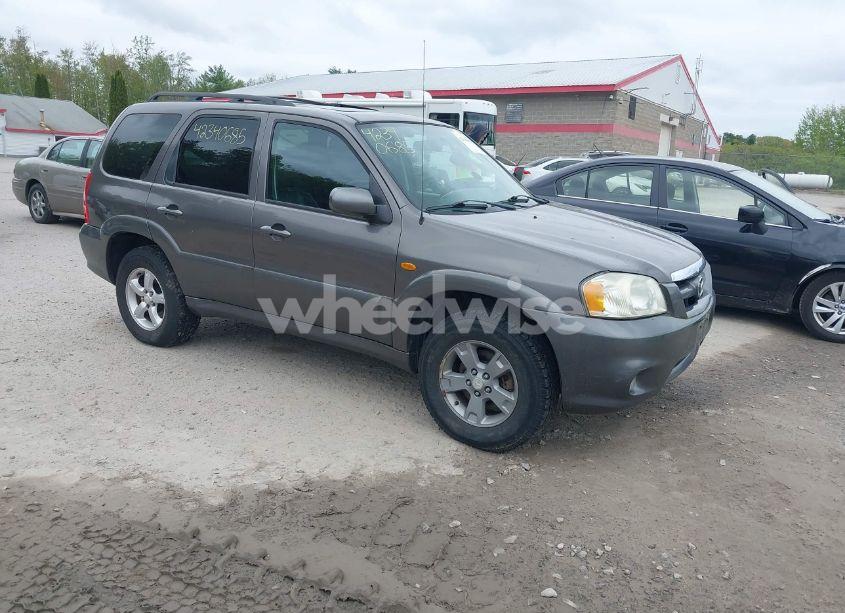 2005 Mazda Tribute S (VIN 4F2YZ941X5KM17220) main photo