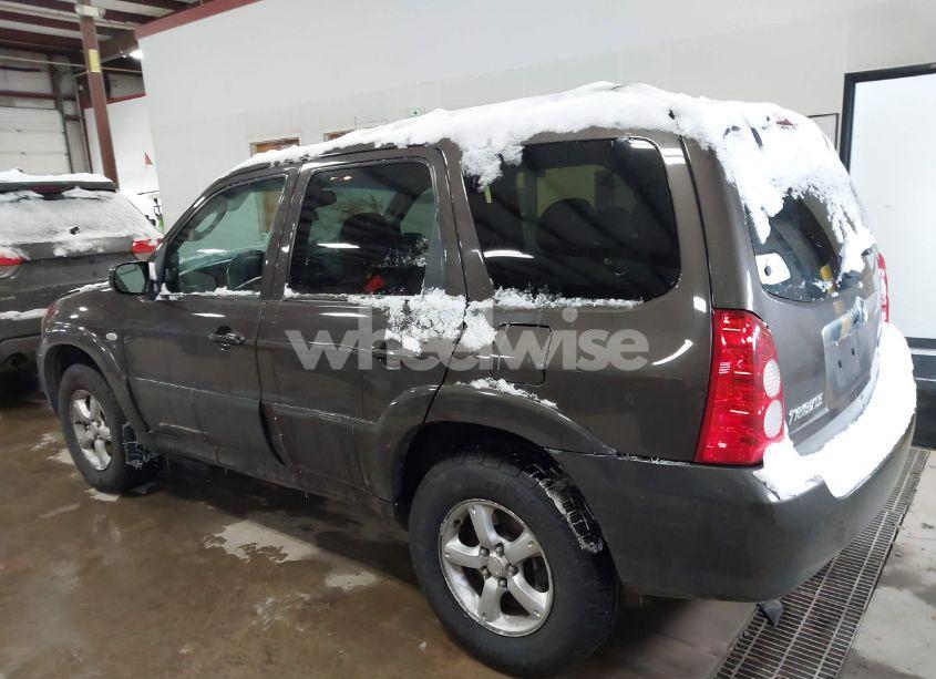 Photo 3 of 2006 Mazda Tribute S (VIN 4F2YZ96186KM26061)