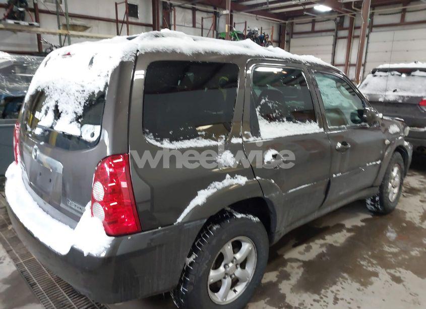 Photo 4 of 2006 Mazda Tribute S (VIN 4F2YZ96186KM26061)