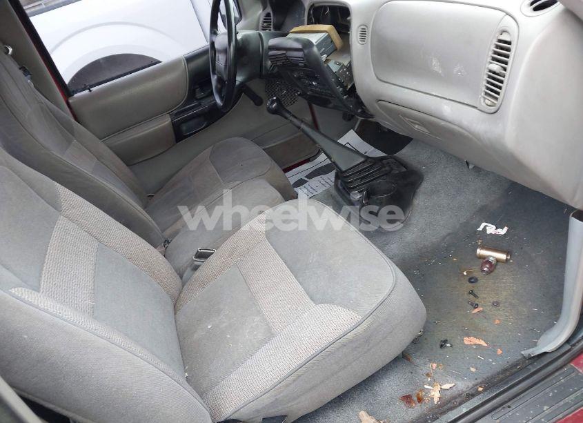 Photo 5 of 1996 Mazda B2300 N/A (VIN 4F4CR12A2TTM42030)