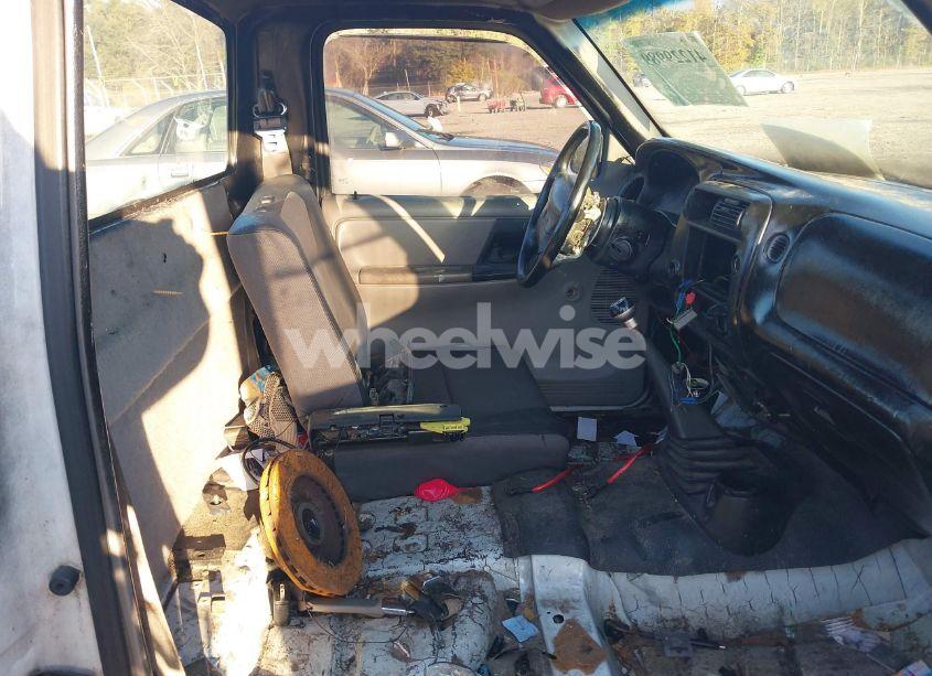 Photo 5 of 1997 Mazda B2300 SE (VIN 4F4CR12A6VTM06442)