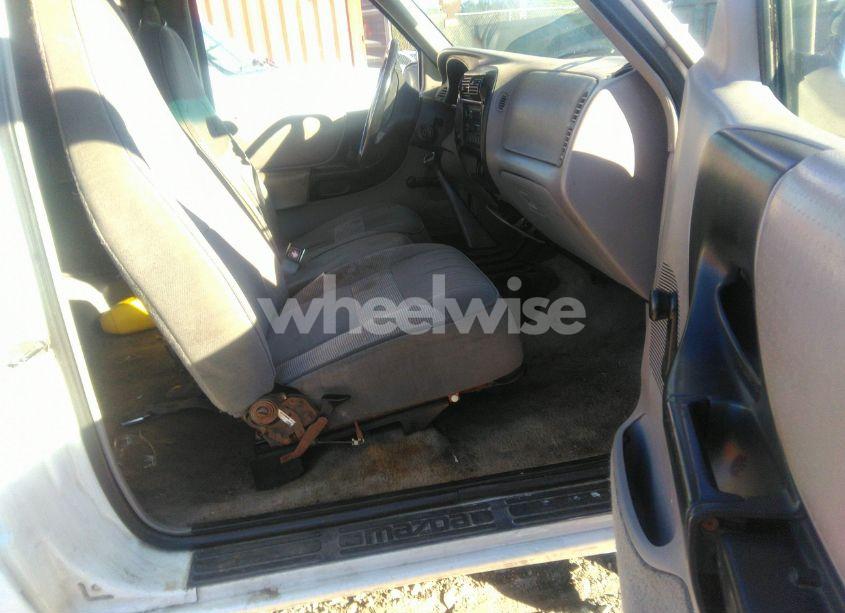 Photo 5 of 1997 Mazda B2300 SE (VIN 4F4CR16A0VTM09184)