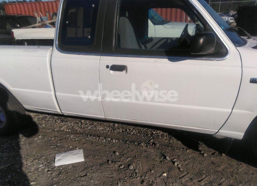 Photo 6 of 1997 Mazda B2300 SE (VIN 4F4CR16A0VTM09184)