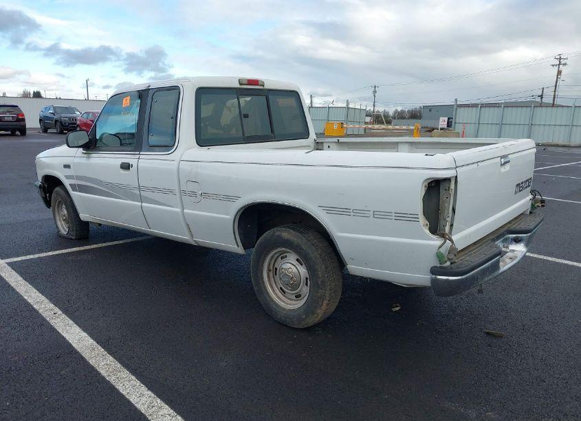 Photo 3 of 1997 Mazda B2300 SE (VIN 4F4CR16A2VTM29744)