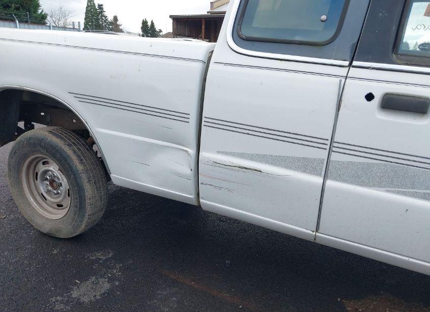 Photo 6 of 1997 Mazda B2300 SE (VIN 4F4CR16A2VTM29744)