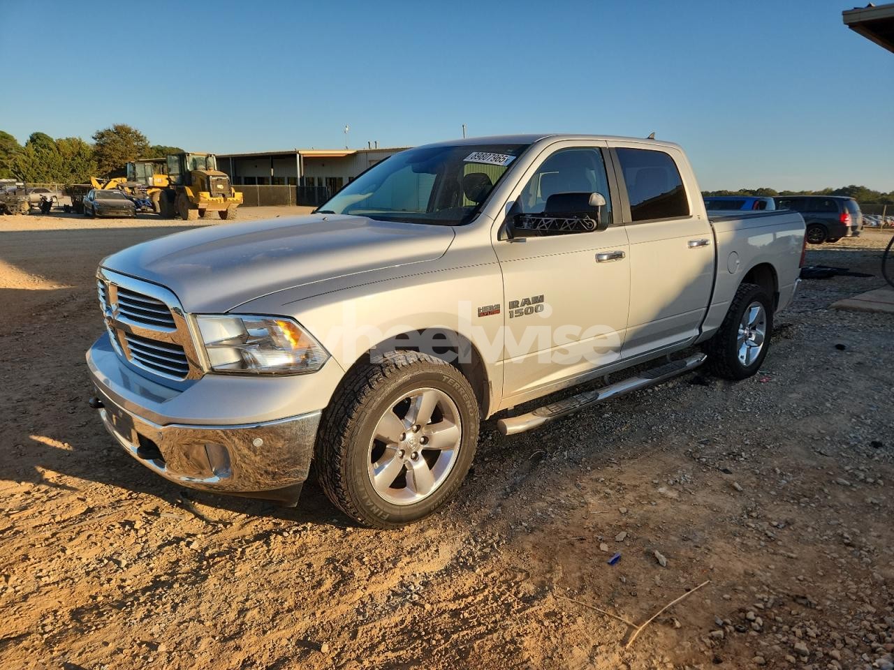 2016 RAM 1500 SLT (VIN 4F4YR12D15PM04722) main photo