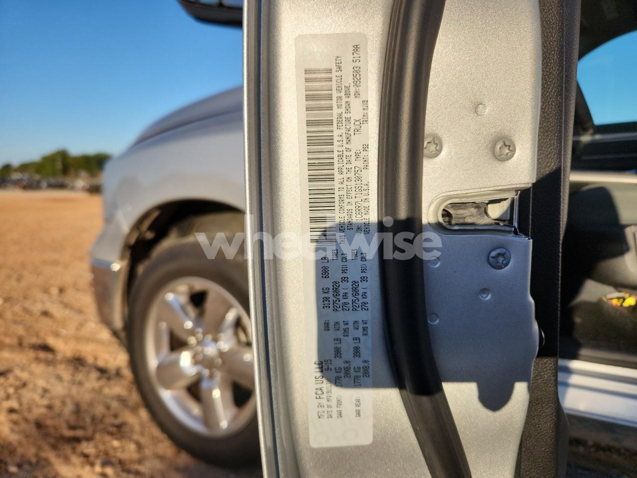 Photo 12 of 2016 RAM 1500 SLT (VIN 4F4YR12D15PM04722)