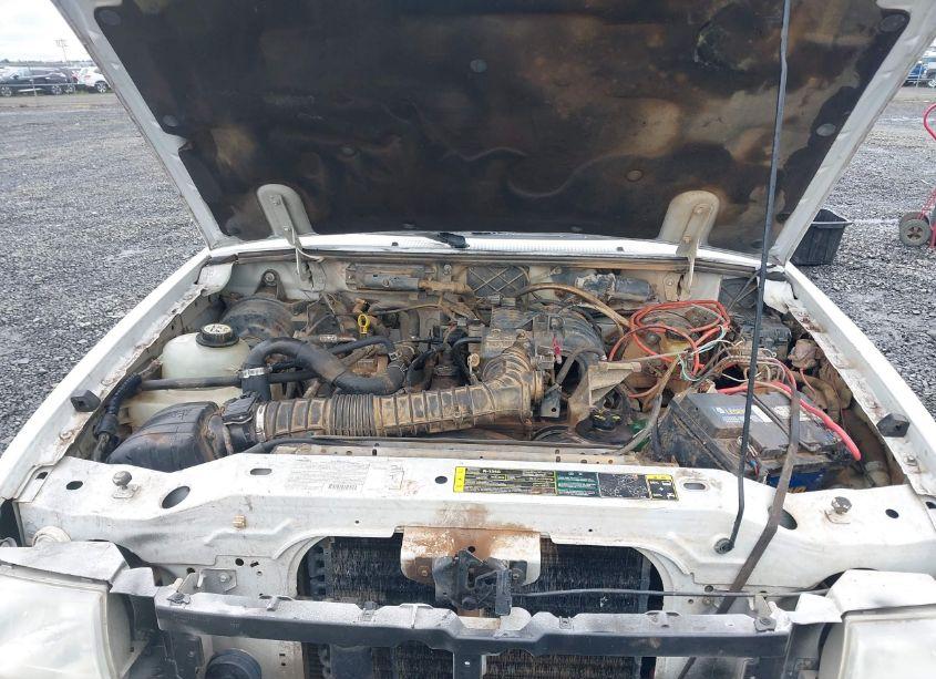 Photo 10 of 2003 Mazda B2300 N/A (VIN 4F4YR12D33TM06380)