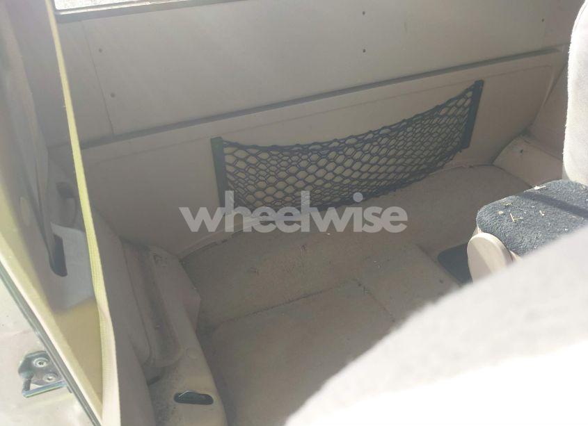 Photo 8 of 2003 Mazda B2300 SE (VIN 4F4YR16D03TM04306)