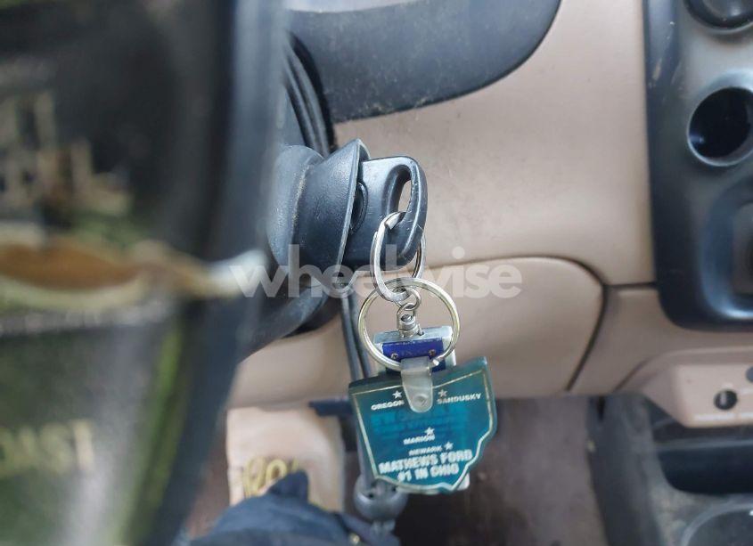 Photo 11 of 1999 Mazda B3000 SE (VIN 4F4ZR17V6XTM23072)