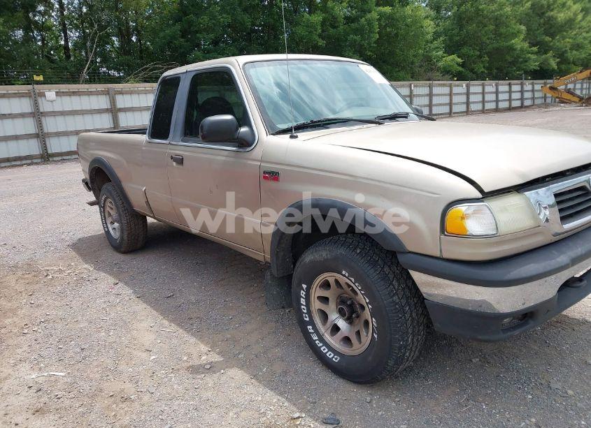 1999 Mazda B4000 SE/TL (VIN 4F4ZR17X5XTM13263) main photo