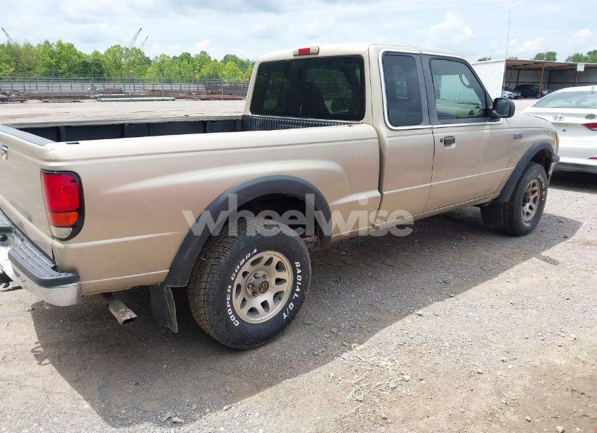 Photo 4 of 1999 Mazda B4000 SE/TL (VIN 4F4ZR17X5XTM13263)