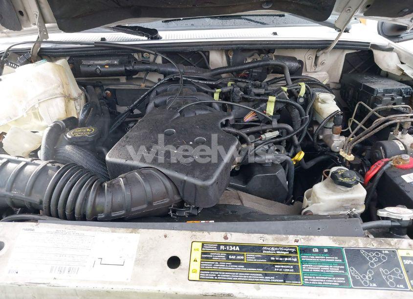 Photo 10 of 2003 Mazda B4000 SE (VIN 4F4ZR47E63TM15713)