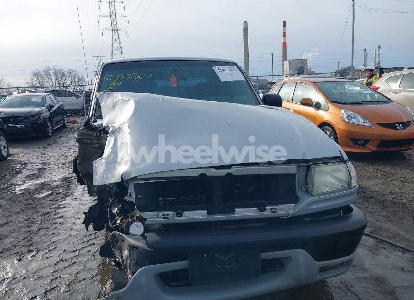 Photo 13 of 2003 Mazda B4000 SE (VIN 4F4ZR47E63TM15713)