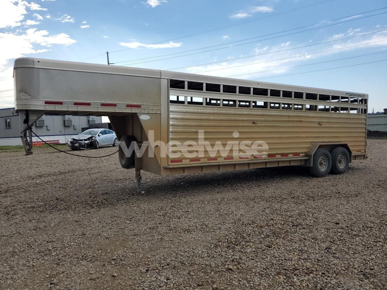 Photo 2 of 2012 FEATHERLITE 8127 LIVESTOCK TRAILER (VIN 4FGB22423CC121144)