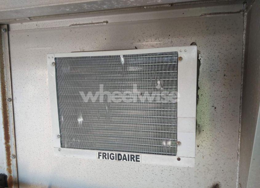 Photo 10 of 2000 Featherlite Horse TRAILER (VIN 4FGL01825YC032357)