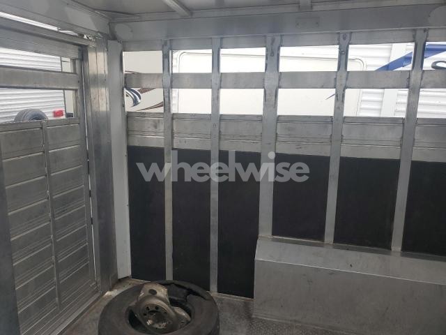 2017 OTHER LIVESTOCK TRAILER N/A (VIN 4FKPG2429H0036427) main photo