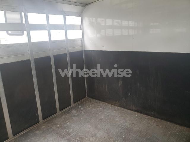 Photo 10 of 2017 OTHER LIVESTOCK TRAILER N/A (VIN 4FKPG2429H0036427)