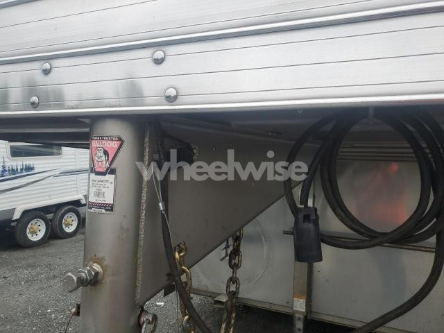 Photo 3 of 2017 OTHER LIVESTOCK TRAILER N/A (VIN 4FKPG2429H0036427)