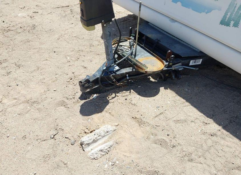 Photo 6 of 2001 Towl Camper N/A (VIN 4FTLTAR221B054447)