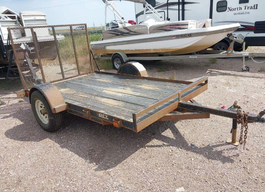 2004 Dressen Custom TRAILER DRESSEN CUSTOM TRAILER (VIN 4GBF1012641007383) main photo