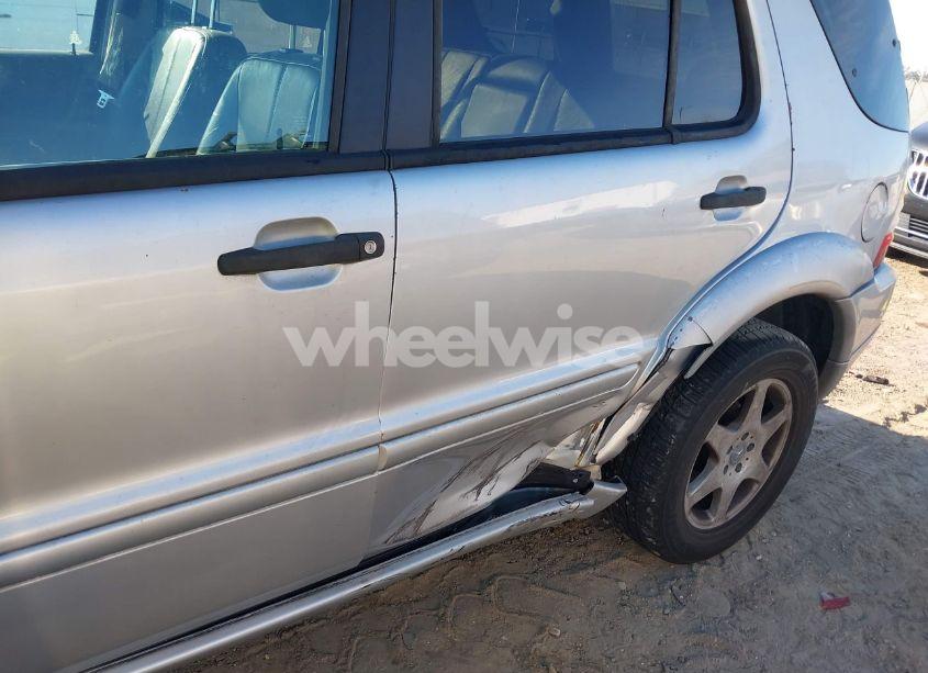 Photo 6 of 2003 Mercedes-benz Ml 320 (VIN 4JGAB54E03A383496)