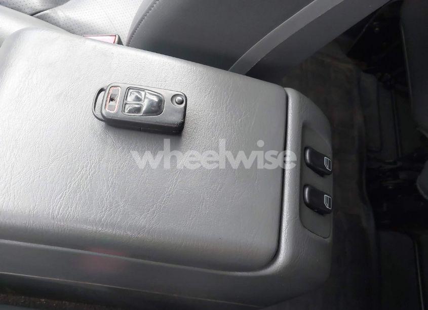 Photo 11 of 1999 Mercedes-benz Ml 320 (VIN 4JGAB54E0XA073595)