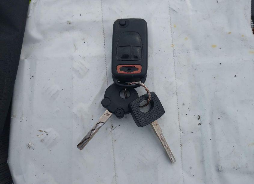 Photo 11 of 1999 Mercedes-benz Ml 320 (VIN 4JGAB54E0XA115909)