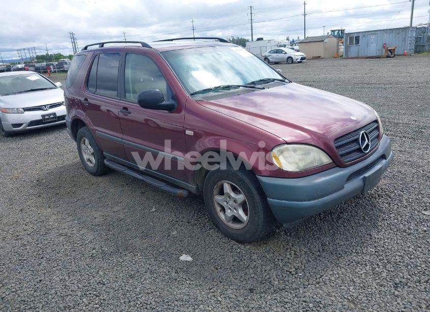 1999 Mercedes-benz Ml 320 (VIN 4JGAB54E0XA132287) main photo